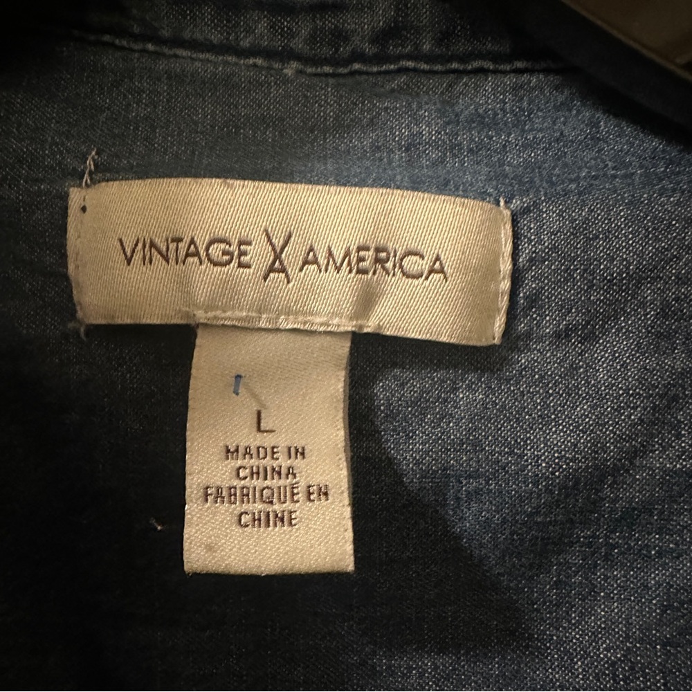 VINTAGE X AMERICA BLUE Denim Embroidered Blouse size Large - Picture 2 of 6